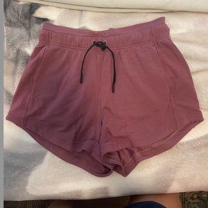Lululemon Inner Glow High-Rise Short 3"